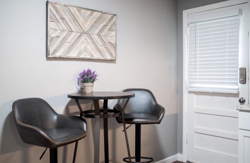 St. Charles Apartment | Spacious 2 Bedroom Townhome by StayLage