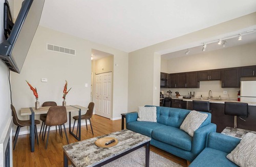 Soulard House | Spacious 2BR with Private Balcony · Walk to Soulard Eats & Entertainment