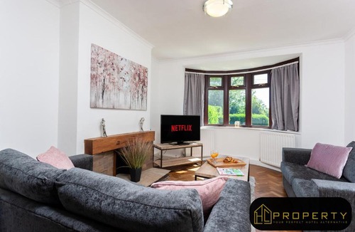 Coxhoe Apartment | Spacious 3 bed, 2 min from A1