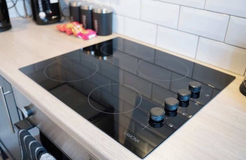 North Shields House | Spacious 4 bed in North Shields with Free Wifi