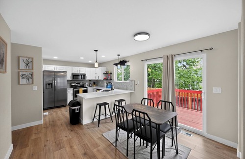 Aurora House | Spacious 4-bedroom house in Aurora, Colorado, United States