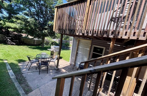 Sioux Falls House | Spacious 4-BR, 2.5 Bath vacation home: Foosball, 65" TV, Golf, 4 Season Room