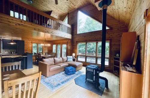 Lutsen House | Spacious 4BR Lodge Near Caribou Lake All-Season
