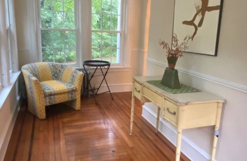 Kingston House | Spacious 5-bedroom house in charming South Kingstown with WiFi, AC