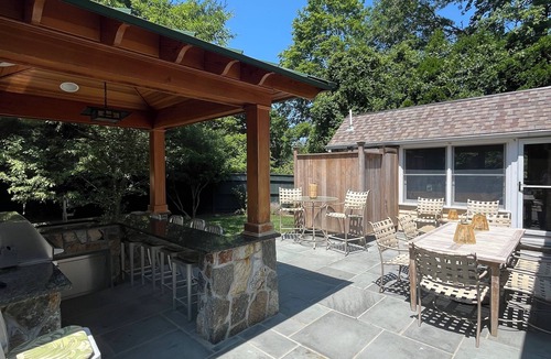 Falmouth House | Spacious 5 bedroom 4.5 bath home centrally located mile to beach town