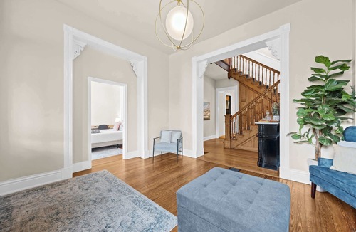 Limerick House | Spacious 8-BR Home Near Bourbon Trail Attractions!