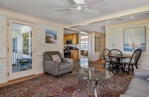 Wells House | Spacious Beach Villa - Ocean Views - 3 Minute Walk to Shore - Available All Year