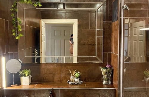 Old Town Apartment | Spacious Central Apartment Next to Royal Mile