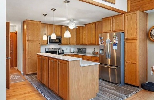 Harbor Springs House | Spacious/Cozy/Convenient, 3+ BR, 3+ Baths, Right in the Middle of Everything!