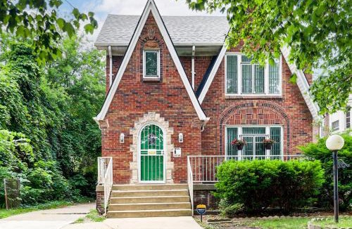Detroit Apartment | Spacious Detroit Tudor w/Patio & Workspace!