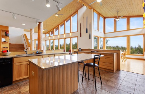 Southwest Harbor House | Spacious Family Retreat; Spectacular Views; 4 Min to Acadia; Walk to Town