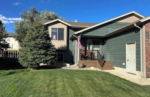 Rapid City House | Spacious Family Home with 2 King Suites