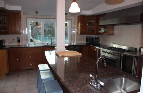 East Orleans House | Spacious home w/Heated Pool - Perfect for multiple families