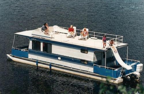 Babbitt Boat Rental | Spacious Muskie Houseboat - Sleeps 8 - Massive Upper Penthouse - Fast Wi-Fi HB10