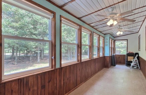Eagle River House | Spacious Northwoods Retreat: Perfect for Families & Friends on Sugar Camp Chain