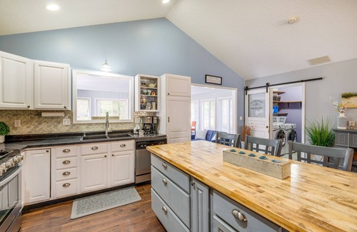 Higgins Lake House | Spacious Retreat w/Games, 0.7 Mi to Higgins Lake!