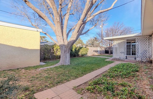 Portales House | Spacious Southwestern Style 3-Bedroom Home near ENMU/RGH