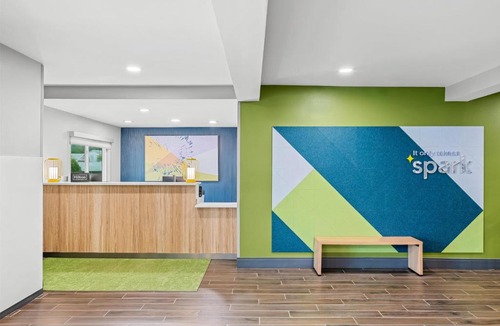 Brunswick Hotel | Spark by Hilton Brunswick