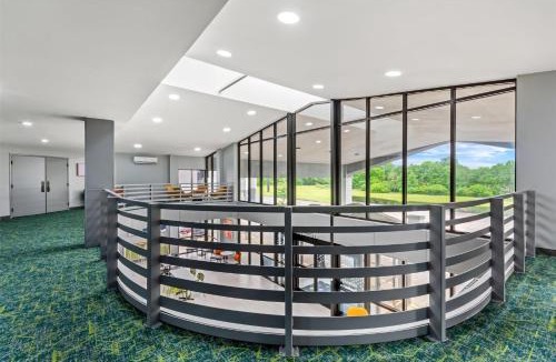 Lexington Hotel | Spark by Hilton Lexington Hamburg