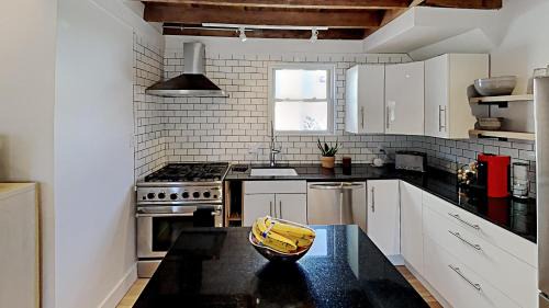 Yarmouth House | Sparrowhawk House