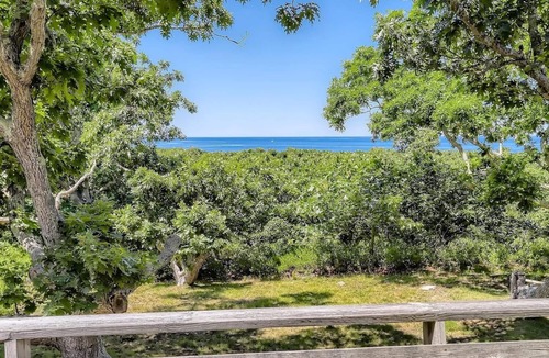 Chilmark House | Spectacular Chilmark Sunset Water Views, Walk to Private Beach, Trails, Tennis!