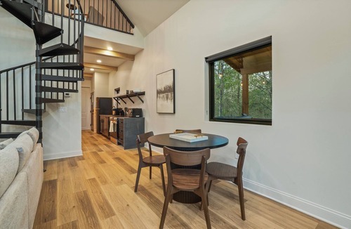 McArthur Cabin | Spiral Loft · Hot Tub · Spa Bath | Lux Sleeps 4