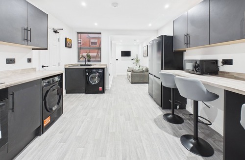 Westoe House | Spohr Terrace 6 bedroom ensuite