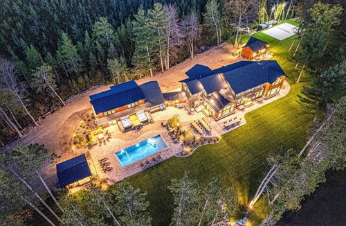 Spooner Cabin | Spooner Lake Island - Hot Tubs, Pool, Theatre, Private Docks, Sports Court