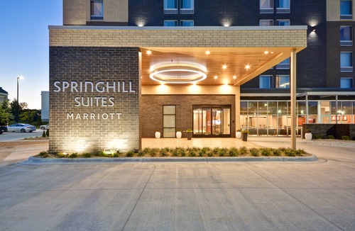 Blue Ash Hotel | SpringHill Suites by Marriott Cincinnati Blue Ash