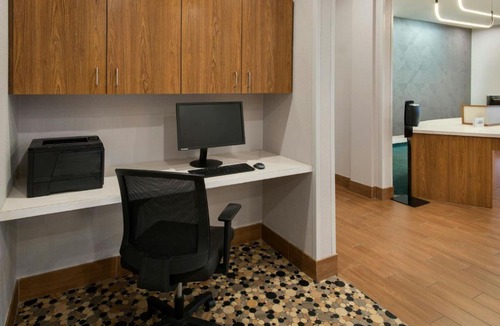 Williamsville Hotel | SpringHill Suites by Marriott Buffalo Airport