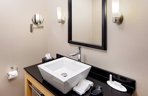 Green Bay Hotel | SpringHill Suites Green Bay