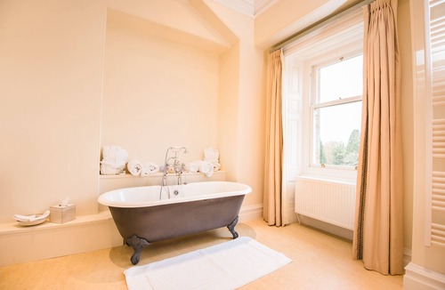 Lockerbie House | Springkell