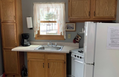 Ontonagon Cottage | Spruce Valley Cottage at Miller's Cottages
