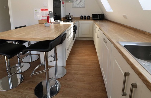 Otterburn Cabin | SQUIRREL LODGE, pet friendly, character holiday cottage in Otterburn