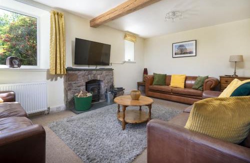 Troutbeck House | Stamp Howe - Great Views with garden and pub nearby