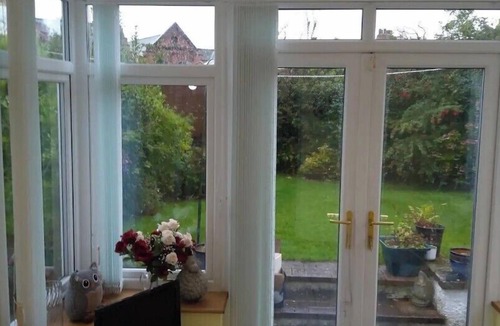 Stanwix Cottage | Stanwix Cottage. Walking distance of park and town