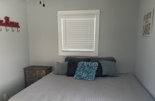 Saint Johns Cottage | Start planning your spring and summer family vacations! Our cottage is perfect!