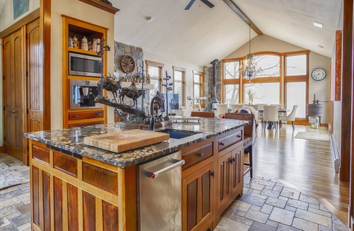 Town of Jerusalem House | Steinhus: Stunning Stone Estate with 200' Private Keuka Lakefront!