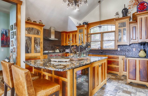 Town of Jerusalem House | Steinhus: Stunning Stone Estate with 200' Private Keuka Lakefront!