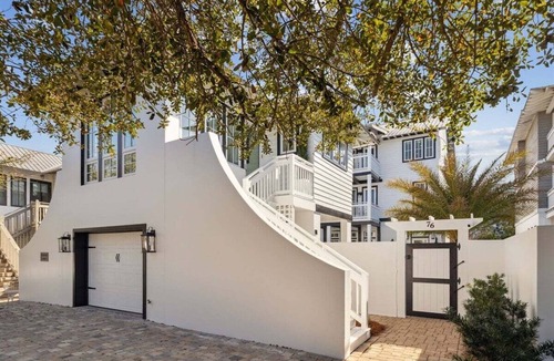 Rosemary Beach House | Stepping Stone - Charming 1-bedroom Carriage House in Inlet Beach for a romantic getaway.