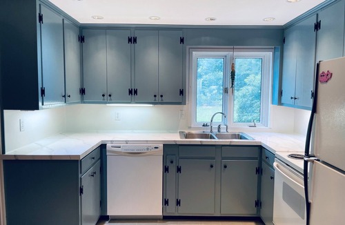 Campground Landing House | Steps to private bay beach 0.2 mi. Central AC.