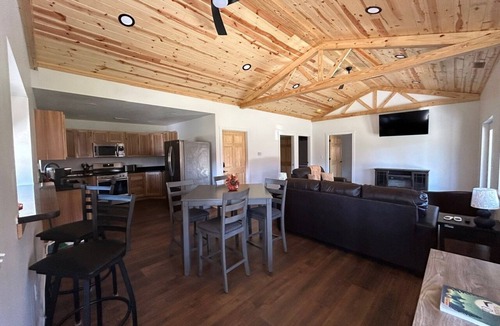 Logan Cabin | Stonehedge