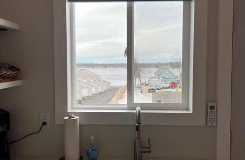 Delavan Lake Apartment | Studio 1608 - Spacious Lakeside studio on Delavan Lake Beautiful Views