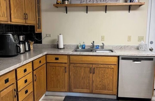 Miles City House | Studio House - Central Location