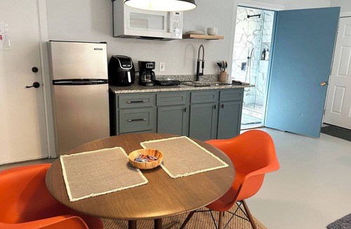 Central Oklahoma City Apartment | Studio near Integris with a desk — set up for monthly medical & work stays. #MR