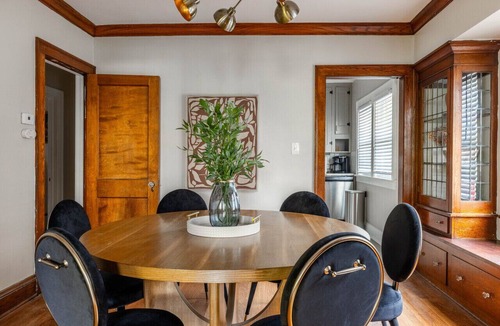 Cleveland Apartment | Stunning 3BR - Near Cleveland Clinic Main Campus
