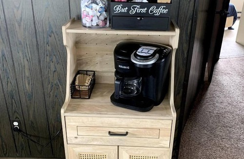 Boyne Falls Cabin | Stunning Cabin Getaway Perfect for Large Groups Situated in Boyne Falls, Michigan