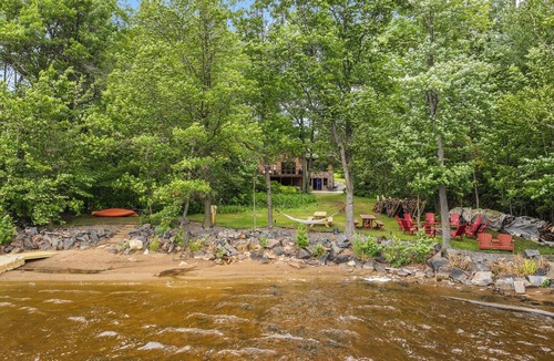 Stevens Point House | Stunning Lake House on the shores of Lake DuBay