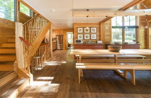 Oxford House | Stunning Lakefront Luxury Compound on Pristine Thompson Lake