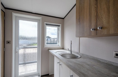 Blackford Ski Chalet | Stunning Lodge with one double with ensuite shower and two twin.
